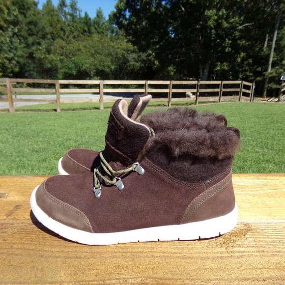 UGG KIDS 1018455K BROWN SUEDE LACE UP OBIE WATERPROOF SHOES BIG KIDS SIZE 6 - Picture 3 of 10